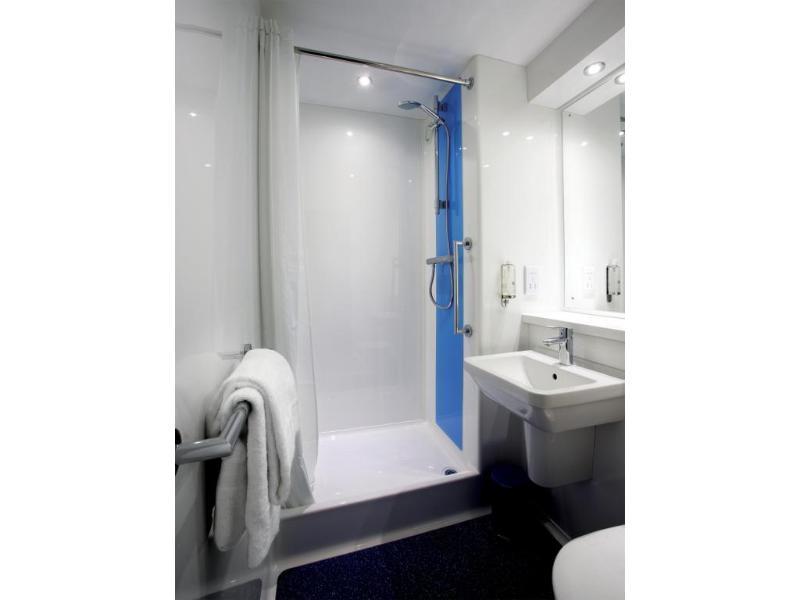 Travelodge Harrogate Zewnętrze zdjęcie